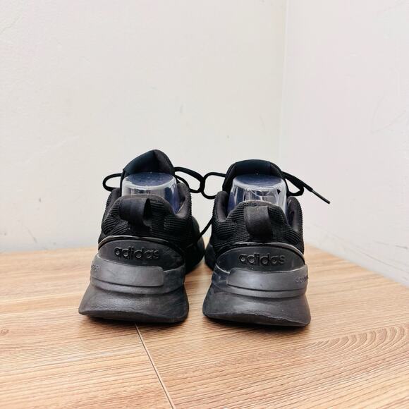 Adidas Racer TR21 Black Sneakers mens size 7 main image 4